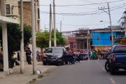Un menor de edad, hijo dela mujer, resultó herido tras recibir un disparo en su pierna derecha, informó la Policía Nacional.