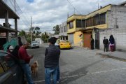 Los agentes llegaron a la casa en la que vive la mujer involucrada en el ‘pito’.