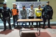 La policía investiga si los detenidos serían parte de una banda.