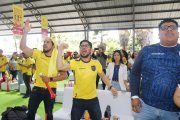Los hinchas portaron camisetas, turbantes y cornetas para apoyar a la Tricolor en el juego ante Catar.