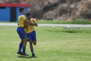 Carlos Salazar (d) fue la figura del Mejía al marcar los dos goles con los que clasificó a la disputa del título de la Superliga Estudiantil.