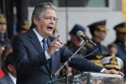 El presidente Guillermo Lasso estuvo presente en un evento de ascenso policial