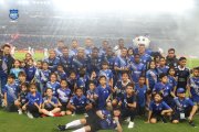 Emelec presentó a la plantilla con la que disputará la LigaPro, Copa Ecuador y Copa Sudamericana.