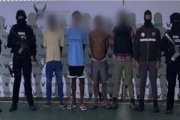 Los sospechosos detenidos en la ciudad de Esmeraldas.