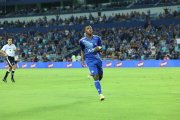 Miller Bolaños fue autor del segundo gol, con el que Emelec se impuso (2-0) a Libertad, en el arranque de la LigaPro.