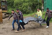 La mañana del 11 de marzo trabajadores encontraron el cuerpo en el río Cuenca.