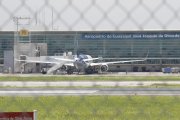 La pista de aterrizaje del aeropuerto José Joaquín de Olmedo de Guayaquil se encuentra cerrada a las operaciones aéreas