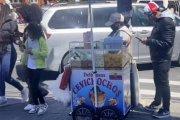 Un puesto de cevichochos fue encontrado en las calles de Nueva York.