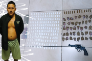 El sujeto, además de tener en su poder marihuana y cocaína, guardaba un revólver y un chaleco antibalas.