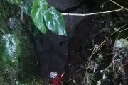 El hombre fue hallado en una quebrada de Cañar.