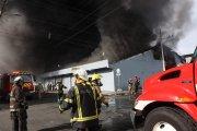 Un incendio se registró en una bodega ubicada en las calles García Goyena y 5 de junio, en Guayaquil.
