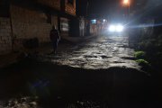 En estos sectores del occidente de Quito que, además del pésimo estado, no cuentan con iluminación.