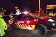 Con la colaboración de los bomberos, los agentes pudieron extraer el cuerpo.