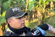 Yandier Espinoza, policía encargado de resguardar el sitio donde hallaron los dos cuerpos.