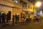 Una pareja fue baleada dentro de una casa de La Libertad.