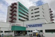 La bebé acuchillada se encuentra internada en el hospital del IESS de Cuenca.
