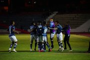 El festejo de los jugadores de Macará tras marcar uno de los goles en la victoria sobre Vargas Torres.