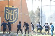 La Tricolor inicia los entrenamientos de cara al juego ante Bolivia.La tarde del domingo 8 de octubre empezaron a llegar los convocados a la Casa de la Selección.