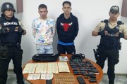 Los dos venezolanos fueron detenidos y trasladados a la Unidad Judicial de Flagrancia.