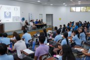 Los estudiantes de la UPSE irán a casa a recibir clases.