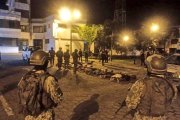 Los militares agarraron a varias personas en San Lorenzo.