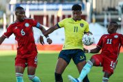 Ecuador debutó con goleada 3-0 ante Colombia.