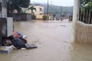 Esmeraldas está bajo el agua; la lluvia no ha parado este viernes.