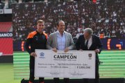 Liga de Quito recibió un millón de dólares por los campeonatos logrados.