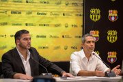 Antonio Álvarez (i) y Raúl Chávez hablaron en rueda de prensa sobre el interventor