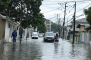 REFERENCIAL. Calles en la ciudad resultan inundadas al caer ligeras lluvias.