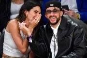 Bad Bunny canta por el amor perdido de la modelo Kendall Jenner.