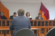 El tribunal penal negó la solicitud de extinción de la pena que solicitó el padre de Carlos Flores, femicida sentenciado y prófugo.