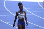 Nicole Caicedo quedó descalificada de los 400 metros planos.