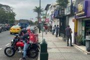 Una persona fue baleada en V. E. Estrada y Av. Las Monjas, Urdesa norte de Guayaquil ayer.