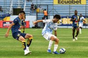 Emelec visita a Delfín en el estadio Jocay de Manta.