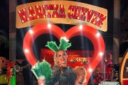 Marián Sabaté asistió a la velada con un look al estilo burlesque.
