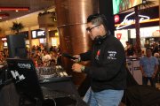 Luis Guamán viajó de Santa Elena para concursar en el Duelo de DJ's. Tiene trece años de experiencia.