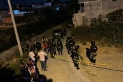 La Policía llegó al sitio del barrio El Porvenir, de Manta, donde ocurrió el ataque.