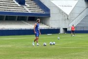 Leonardo Campana estuvo presente en el entrenamiento tricolor del lunes 11 de noviembre.