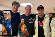 Maxi James (centro) es boxeador profesional junto a Jaime Kaviedes y Armando Paredes.
