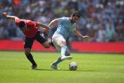 Manchester City y Manchester United buscan un triunfo para mejorar en la clasificación.