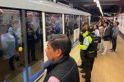 Preocupados por el mantenimiento del Metro de Quito.