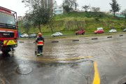 Los bomberos acudieron a diferentes emergencias suscitadas principalmente en el sur de Quito.