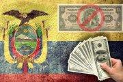 En 1999, miles de ecuatorianos protestaron contra el feriado bancario y la crisis económica.