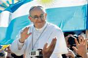 El Papa Francisco, argentino de corazón y amante del fútbol, siempre promovió la unidad a través del deporte más popular del mundo.