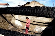 El incendio dejó prácticamente en la calle a la Rosa Elena Escobar y a toda su familia, en Bellavista de Calderón.