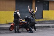 La policía intensificó los operativos de control en el sector donde ocurrió el hecho violento.