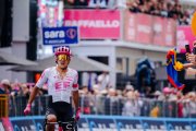 Richard Carapaz llegará al Tour de Francia motivado por el podio en el Giro de Italia.