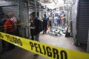 Un atentado con explosivos ocasionó daños en seis locales comerciales.