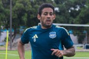 Marcelo Meli se alista para comandar el mediocampo del Bombillo ante Universidad Católica.